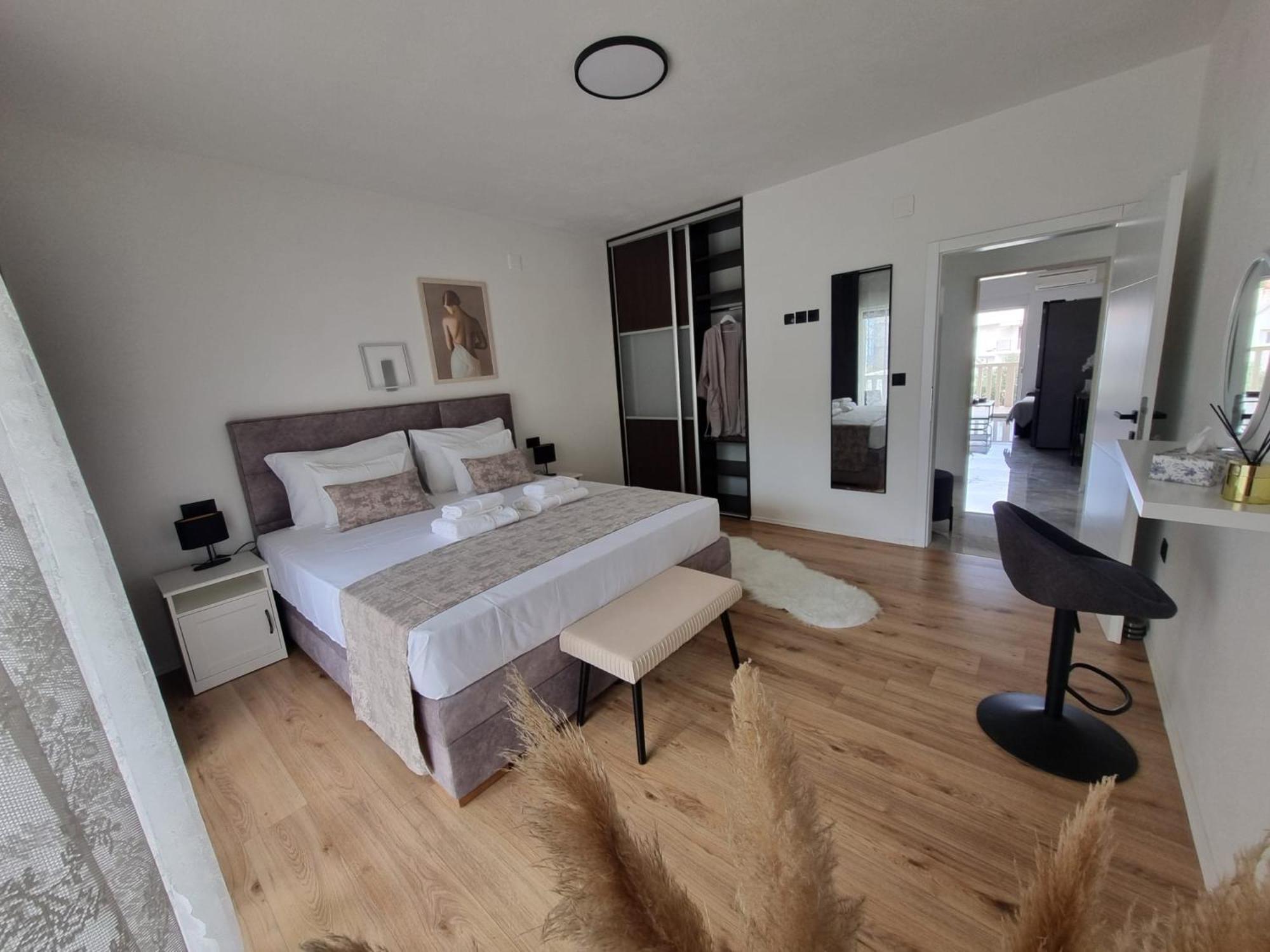 Apartments Bubalo Hvar Town Rum bild